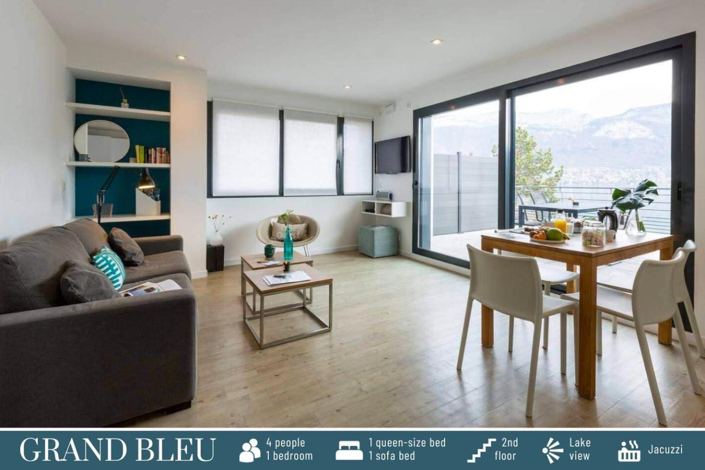 One Bedroom Apartment with Lake View and Spa - Grand Bleu